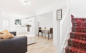 Airy Spacious 1 Bedroom Aprtment With Garden In Brixton